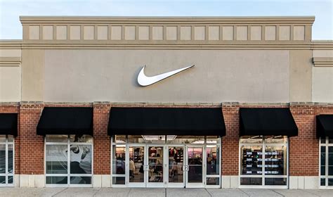 indoor schuhe nike|Nike Factory Stores.